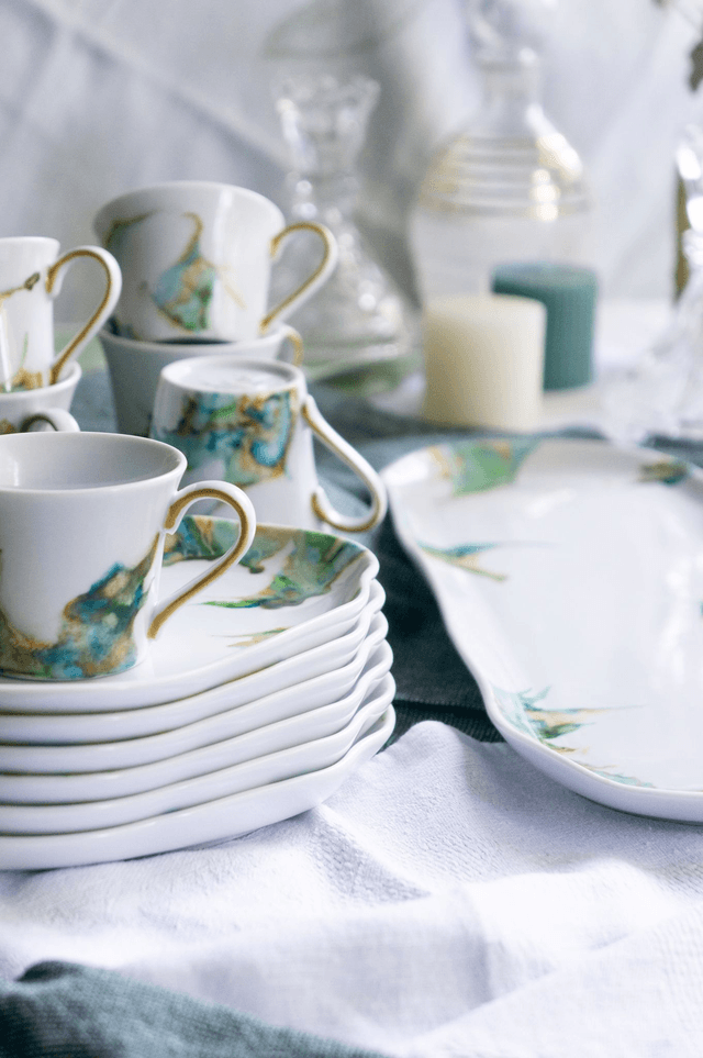 Plat à gâteaux raffiné en porcelaine vert émeraude, création artisanale, idée cadeau de mariage