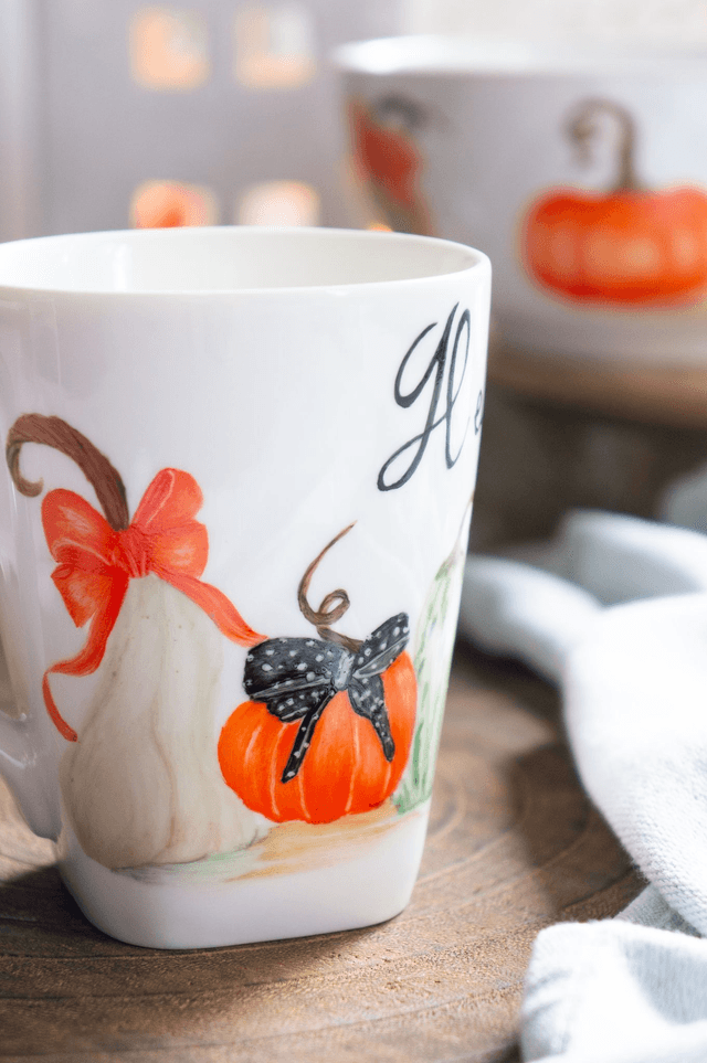 Mug d'Halloween en porcelaine peint à la main, collection "Citrouilles d’Automne"