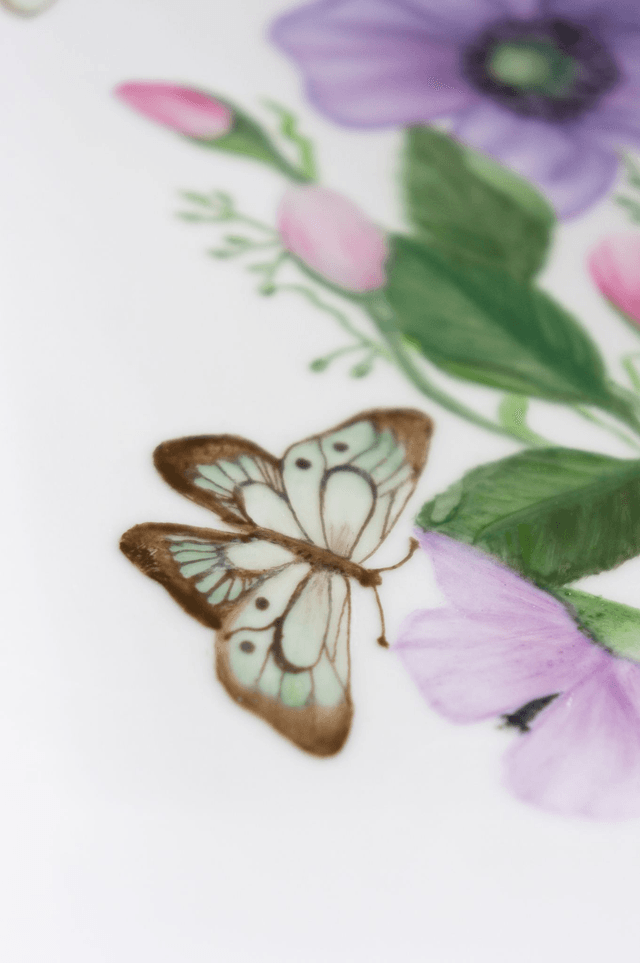 Plat à cake rectangulaire en porcelaine décoré à la main, plat à gâteaux motif floral papillon , idée cadeau unique