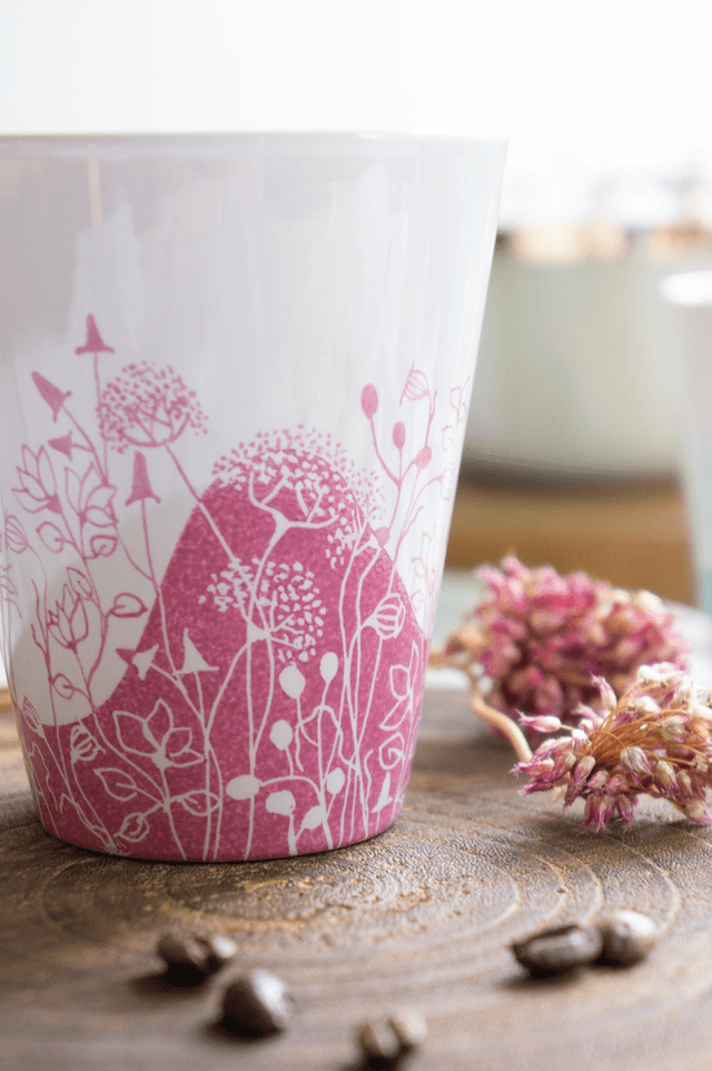 Mug tasse à café ou tasse à thé, en porcelaine, motif fleurs des champs finement peint à la main, idée cadeau anniversaire