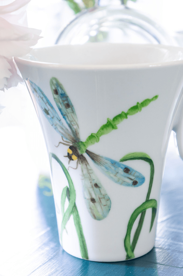 Mug à café libellules poétiques, en porcelaine fine, tasse à tisane nature , création artisanale personnalisable 