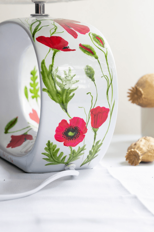 Lampe à poser en céramique peinte à la main - Coquelicots Rouge Passion, idéal pour salon, entrée, bureau