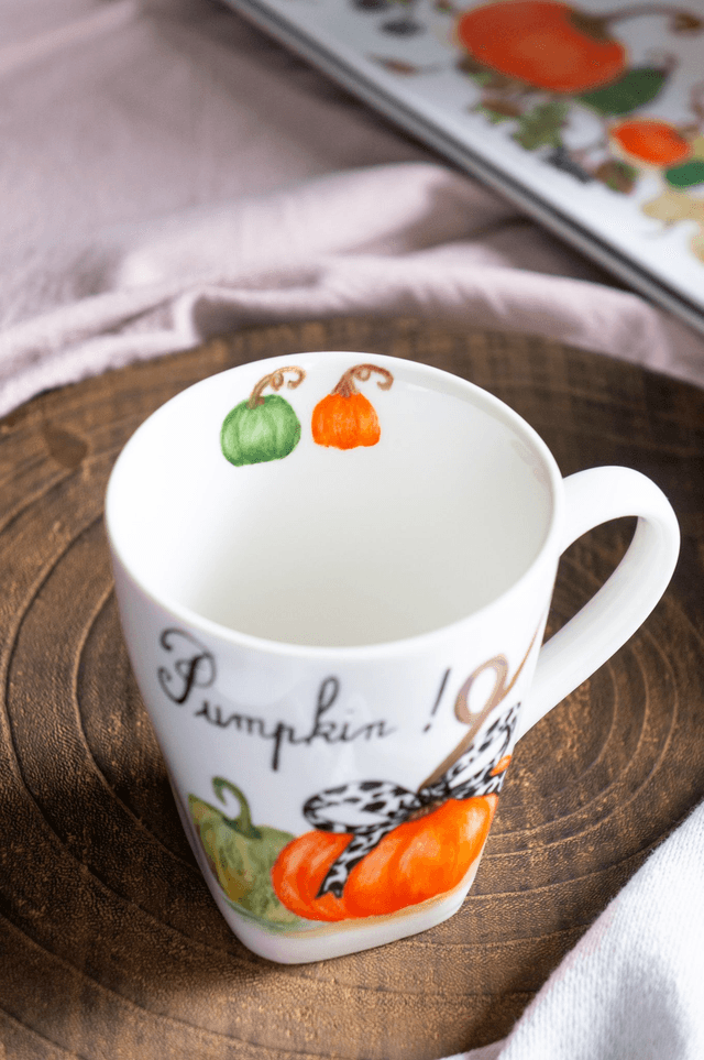 Mug d'Halloween en porcelaine peint à la main, collection "Citrouilles d’Automne"