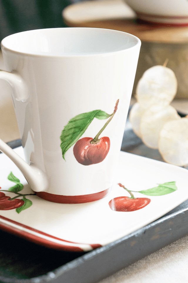 Ensemble café gourmand, cerises rouges, café frappé d'été, cadeau artisanal à personnaliser