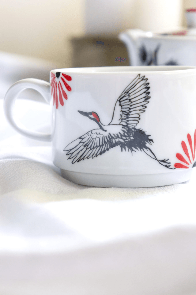Théière Égoïste motif Japonisant rouge et noir avec grues et fleurs abstraites, décorée à la main , cadeau pour les amateurs de thé