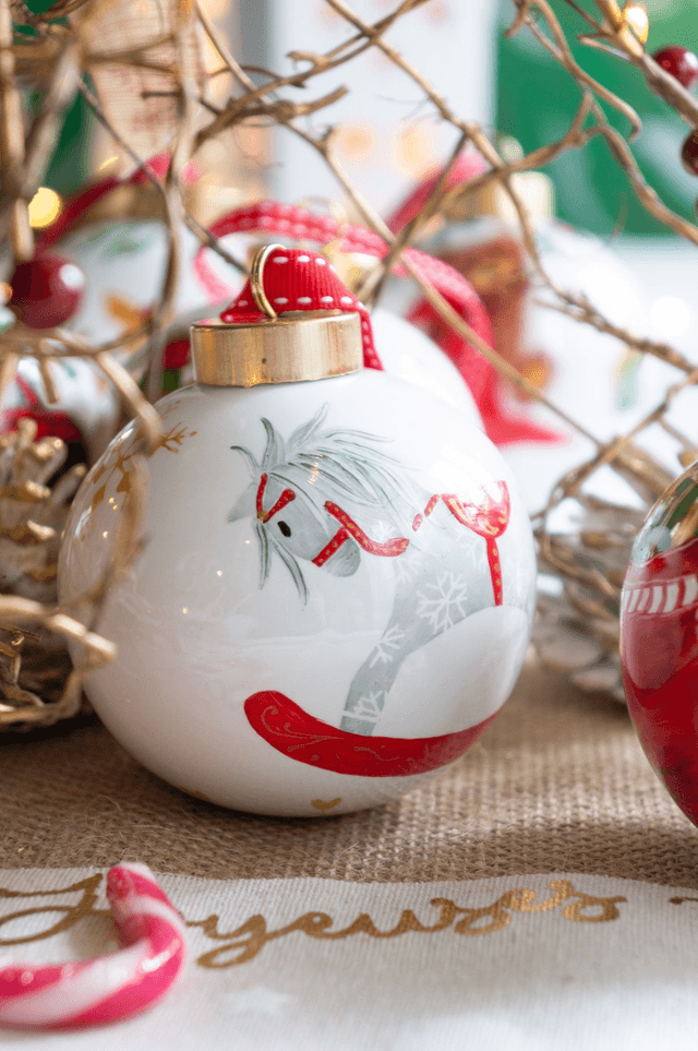 Boule Mon premier Noël en porcelaine à personnaliser, motif traditionnel unique 