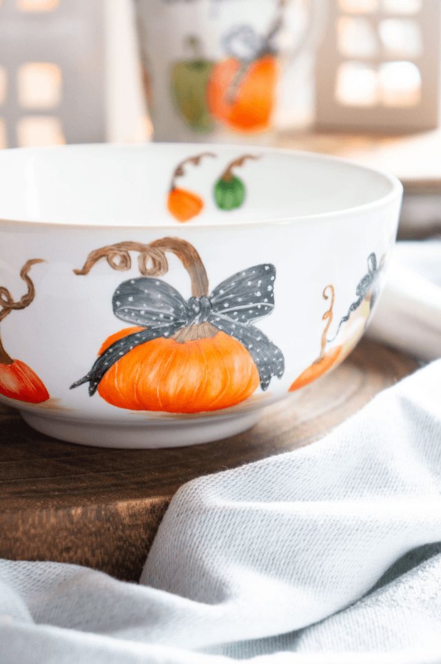 Bol en porcelaine peint à la main,  collection "Citrouilles d’Automne"
