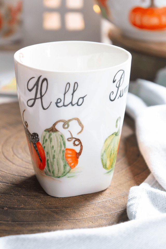 Mug d'Halloween en porcelaine peint à la main, collection "Citrouilles d’Automne"