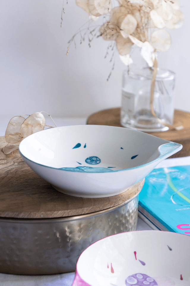 Coupelles en Porcelaine, en duo ou en solo, motifs abstraits bulles turquoise et framboise, plat apéritif ou vide poche à offrir