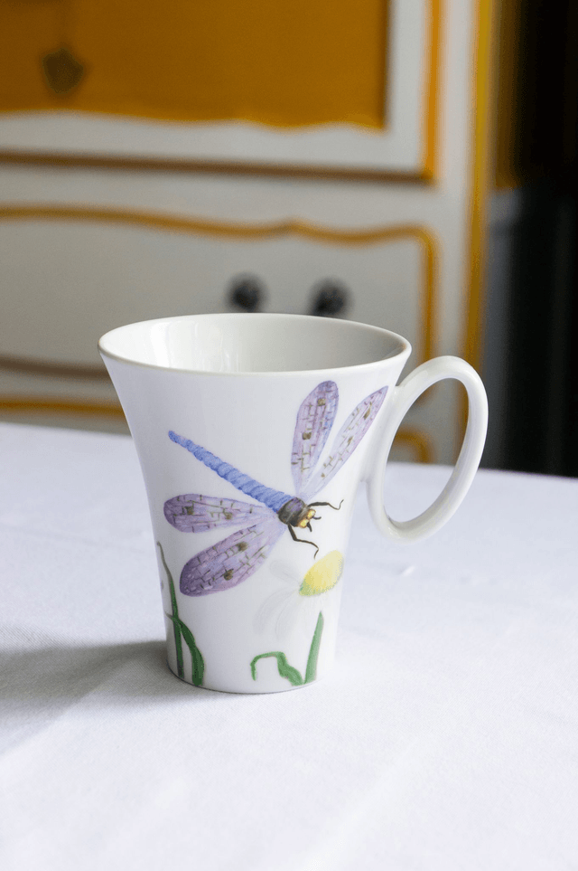 Mug à café libellules poétiques, en porcelaine fine, tasse à tisane nature , création artisanale personnalisable 