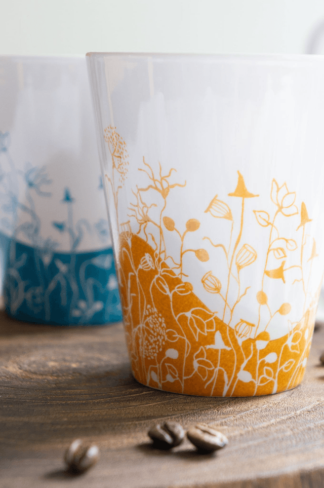 Mug tasse à café ou tasse à thé, en porcelaine, motif fleurs des champs finement peint à la main, idée cadeau anniversaire